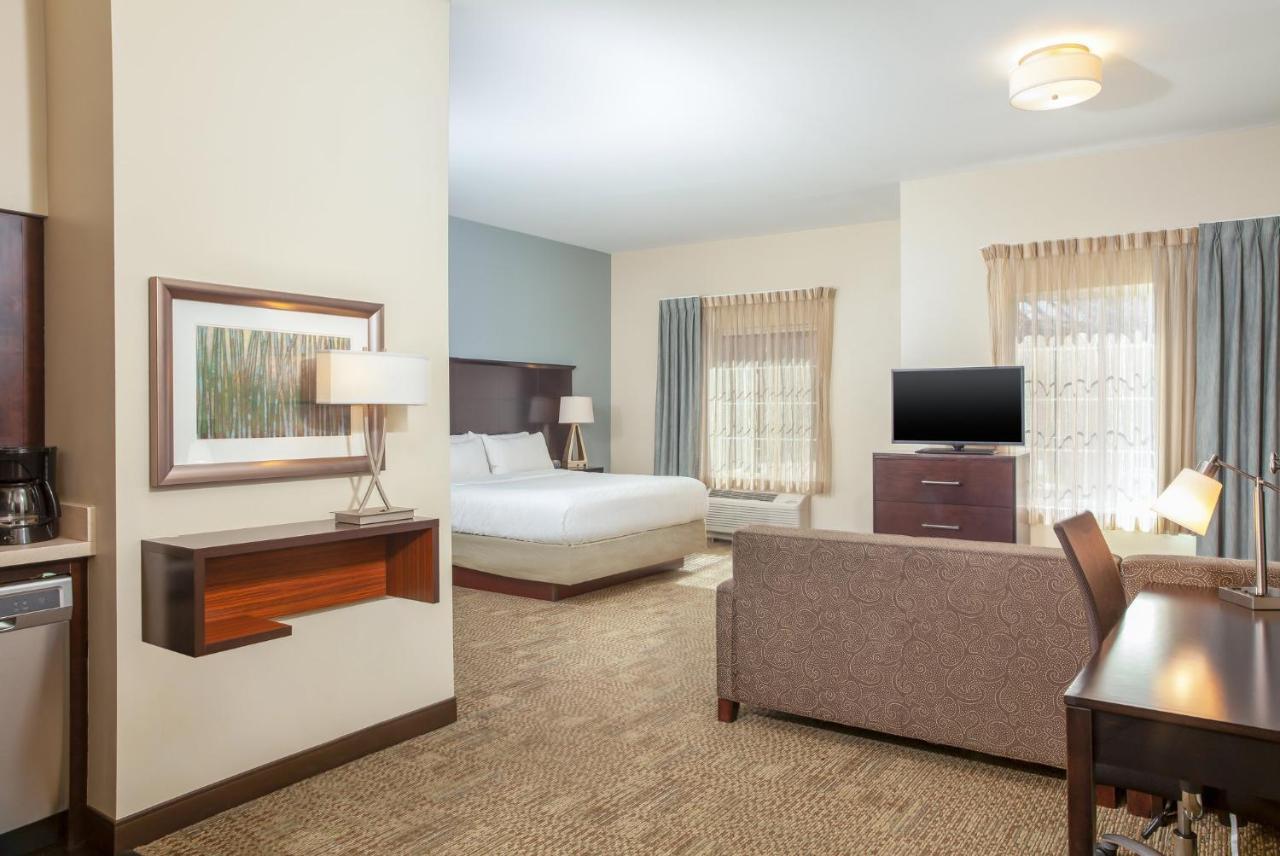 Staybridge Suites Denver - Central Park By Ihg Exterior foto