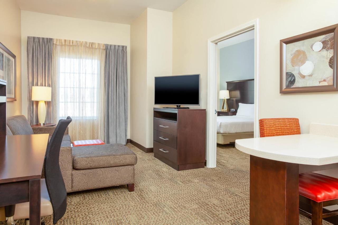 Staybridge Suites Denver - Central Park By Ihg Exterior foto