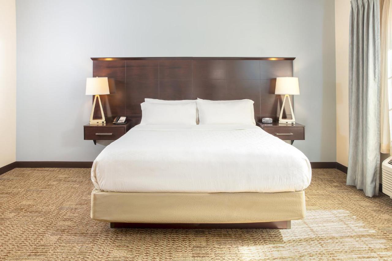Staybridge Suites Denver - Central Park By Ihg Exterior foto