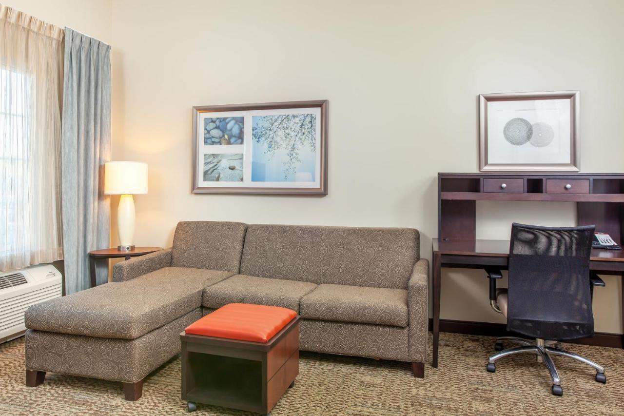 Staybridge Suites Denver - Central Park By Ihg Exterior foto