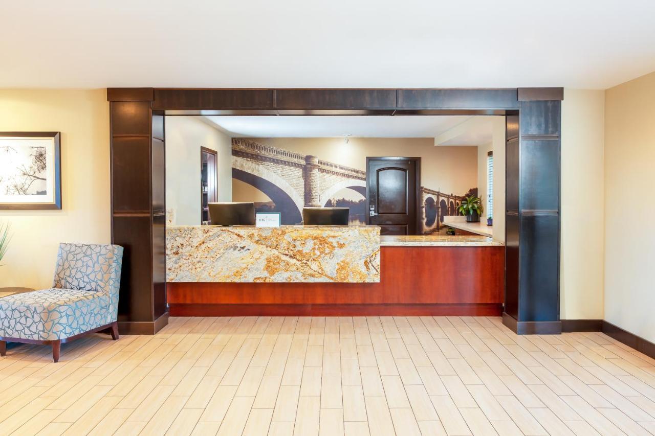 Staybridge Suites Denver - Central Park By Ihg Exterior foto