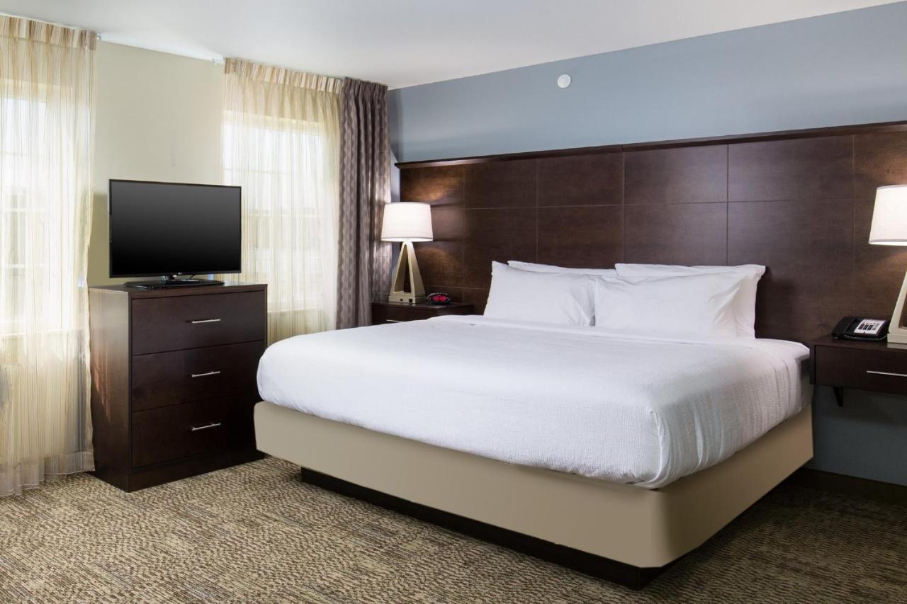 Staybridge Suites Denver - Central Park By Ihg Exterior foto